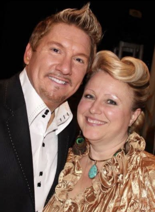 Bishop Dan and Lady Linda Willis